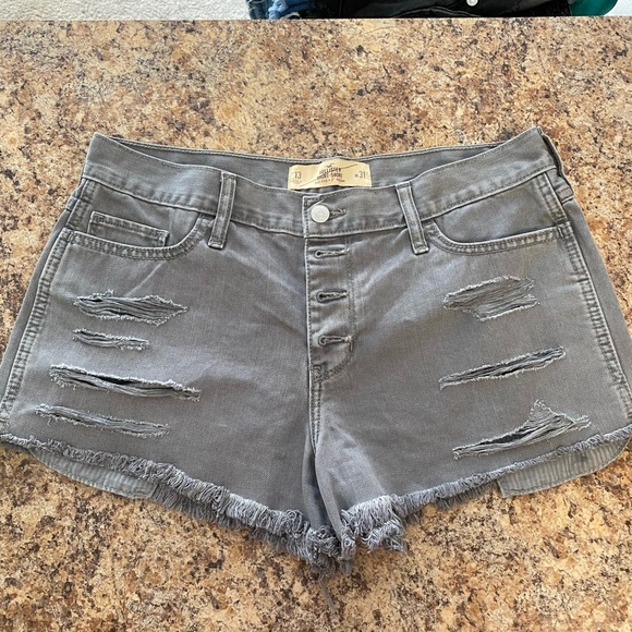 Hollister Denim Shorts - Picture 1 of 5